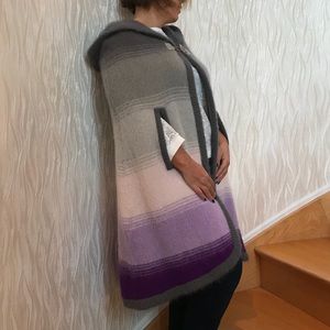 S O L D Emilio Pucci Ombré Mohair Fall Cape w Hood